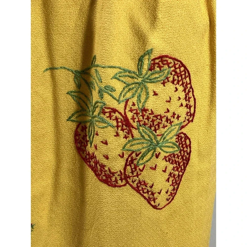 Vintage Embroidered Floral Apron‎ Lace Cottagecore Farmhouse Kitchen